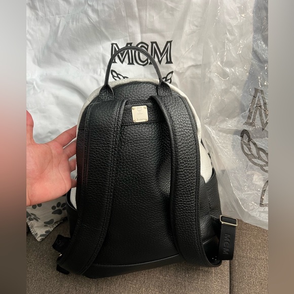 Sold - Picture 2 of 2